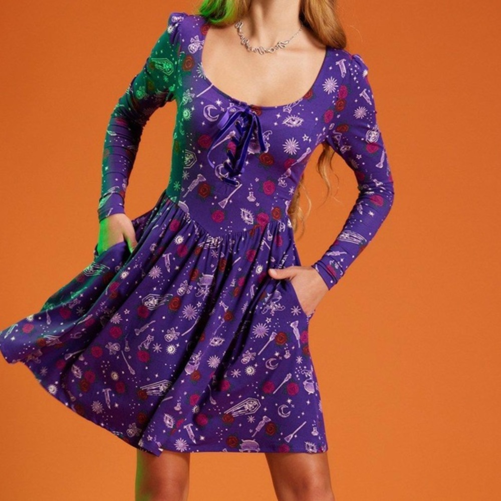 Her Universe Hot Topic Disney Hocus Pocus Icons Lace-Up Dress Sanderson Sisters